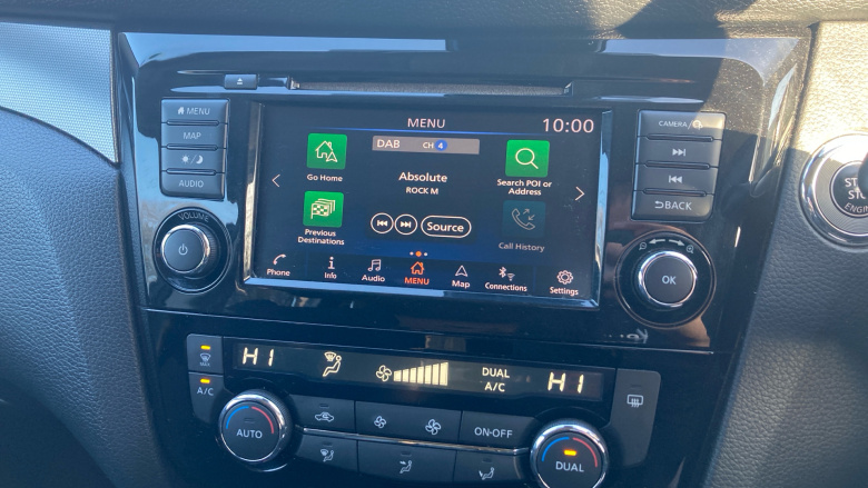 Nissan Qashqai 1.3 DiG-T N-Connecta 5dr Petrol Hatchback